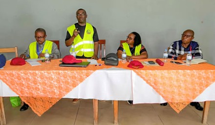 JIU discussed the land acquisition process and visited the Project area